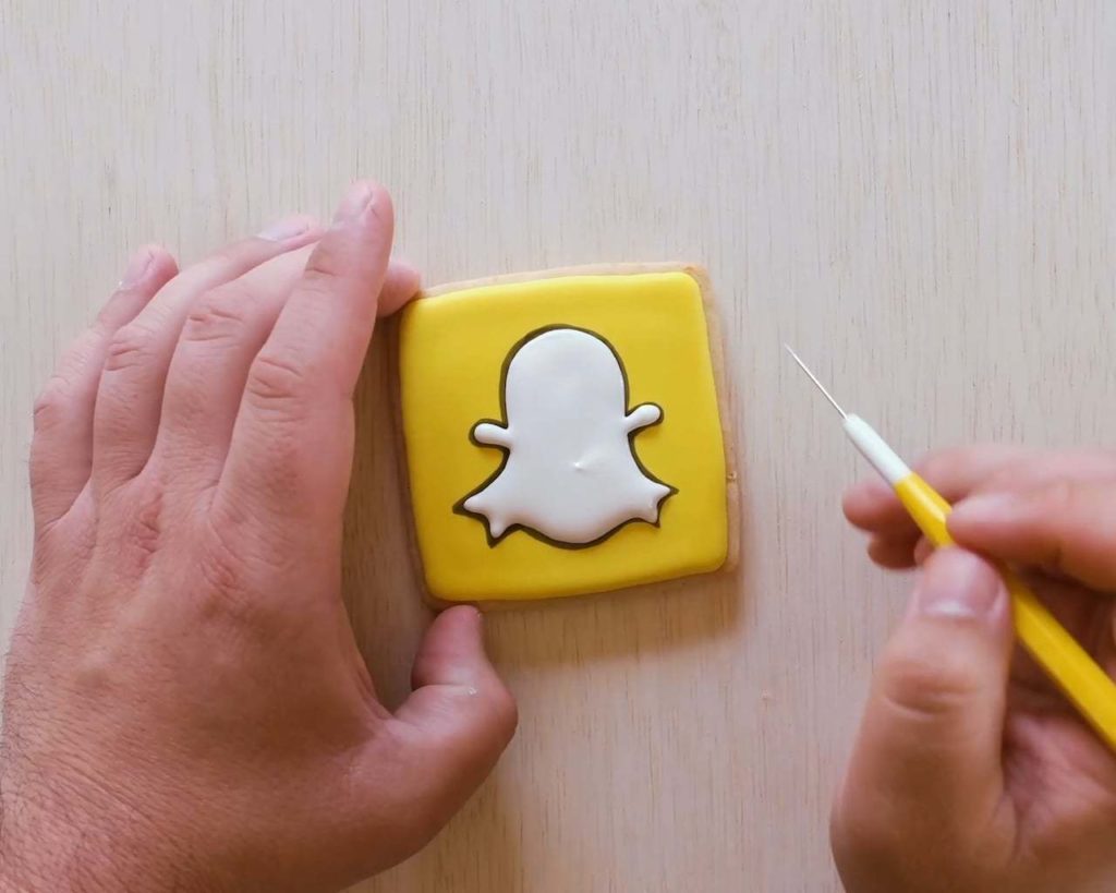How Innovative Brands Engage Users with Snapchat Marketing