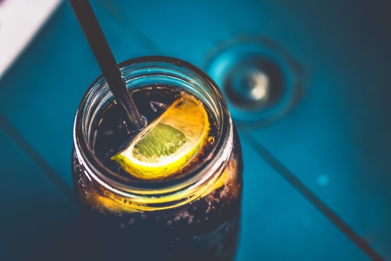 Cola beverage with lemon