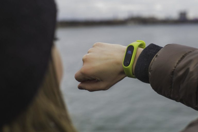 IoT digital marketing offers marketers golden opportunities to create personalized experiences.